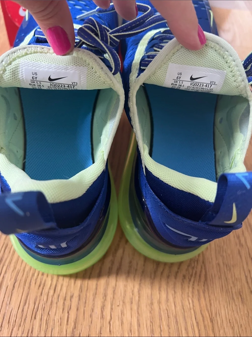 Nike new tags